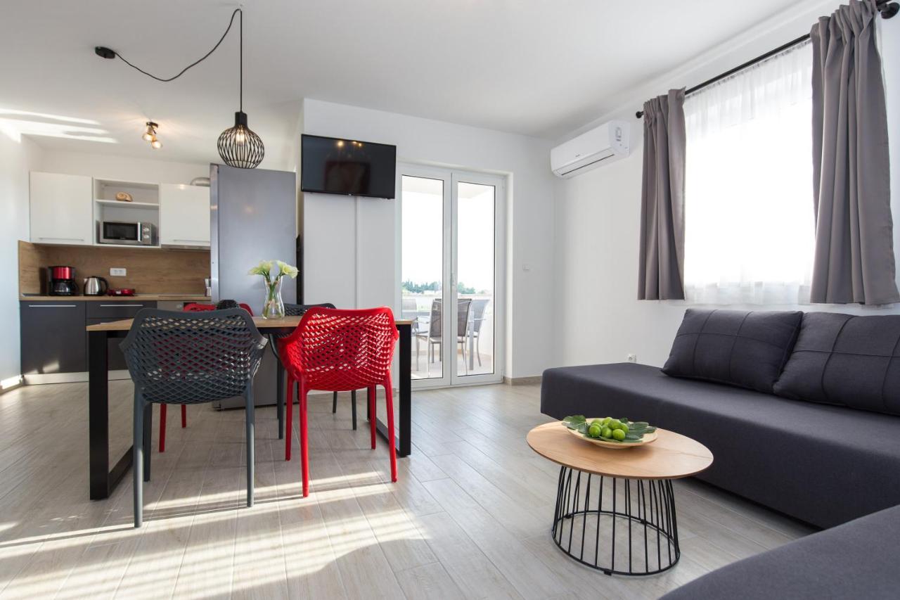 Apartments Kiara Punat Exterior photo