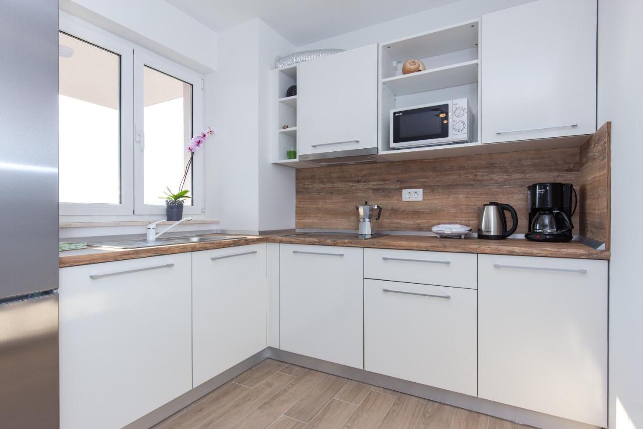 Apartments Kiara Punat Exterior photo