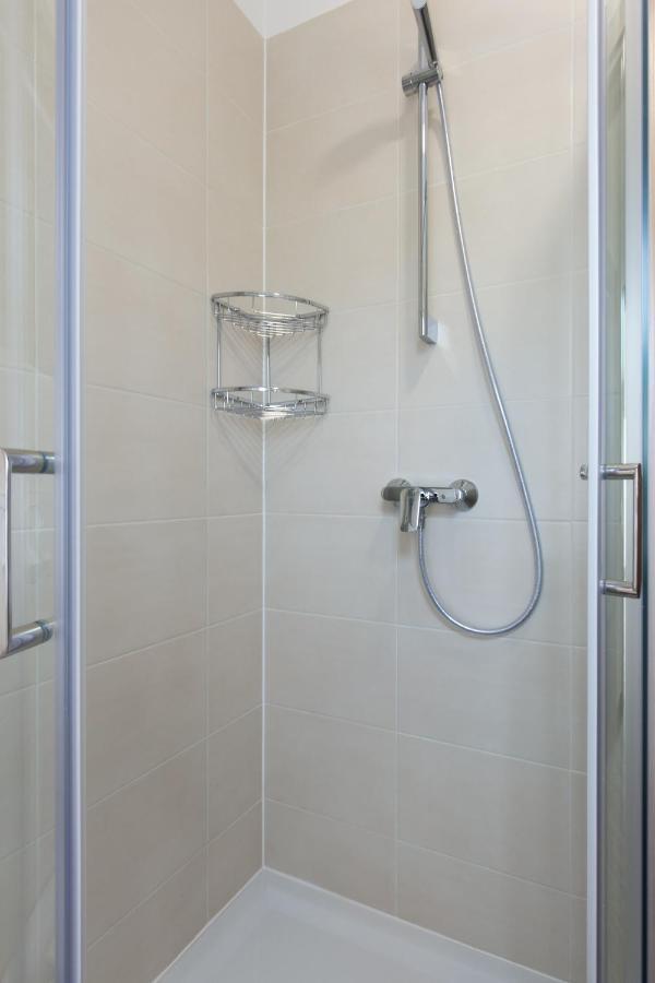 Apartments Kiara Punat Exterior photo